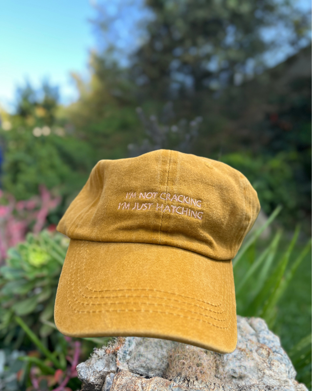 "Hatching" cap